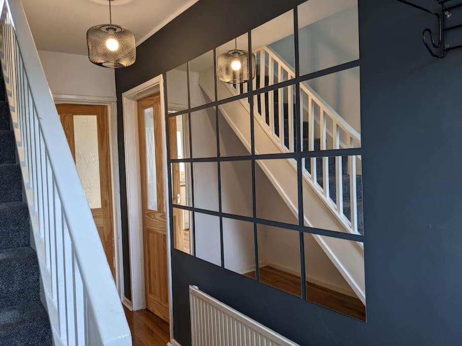 Hidden Gem !Stunning 3 Bedroom Home In Sheffield Handsworth Luaran gambar